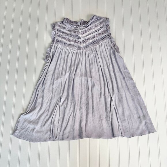 Pol lavender sleeveless lace detail tank front slits size large P31 - Picture 1 of 9
